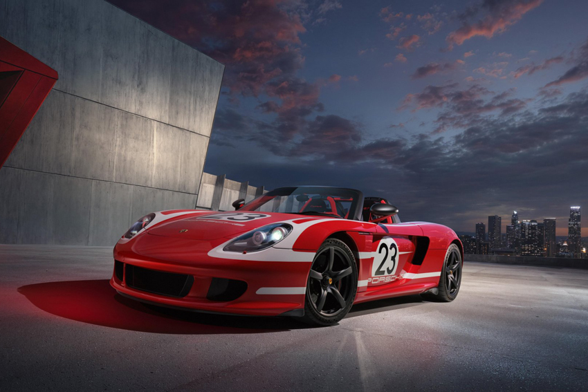 Lire la suite concernant Relookage complet d'une Carrera GT 2005 en Design Salzburg